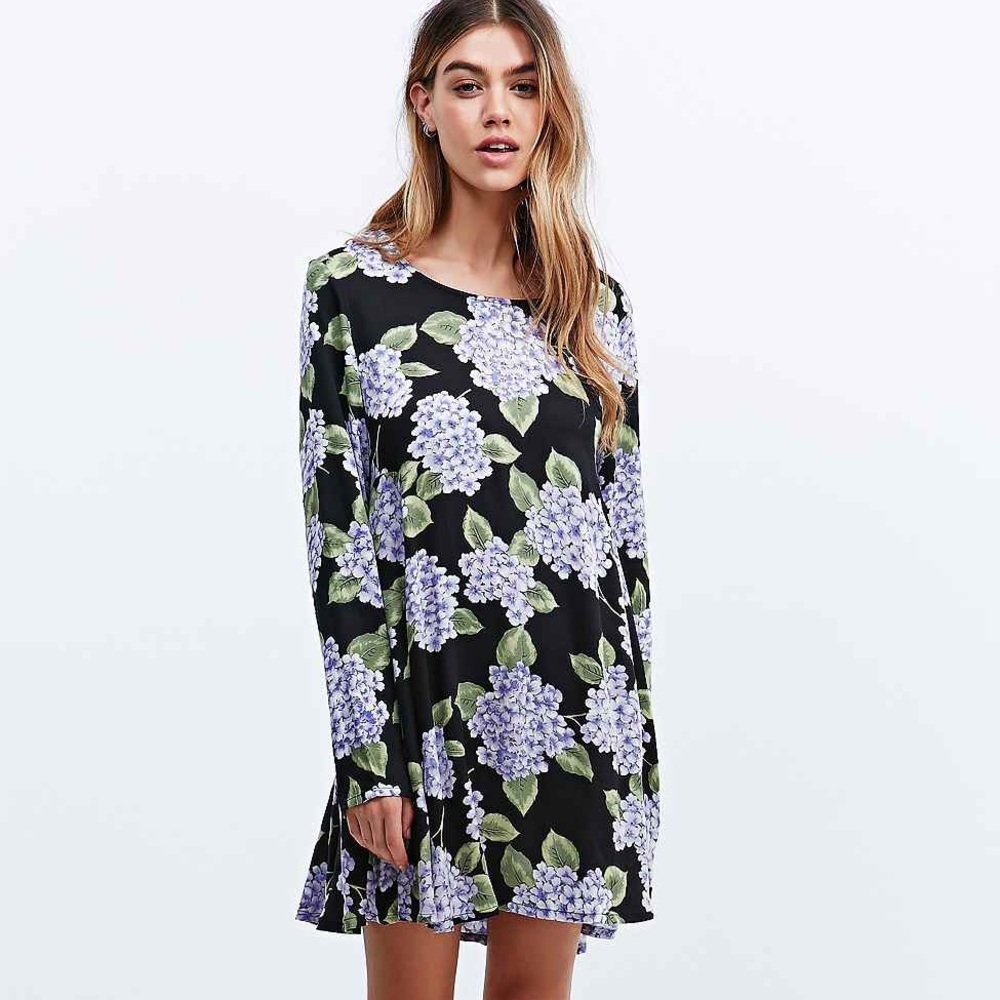 MinkPink Hydrangea Dress